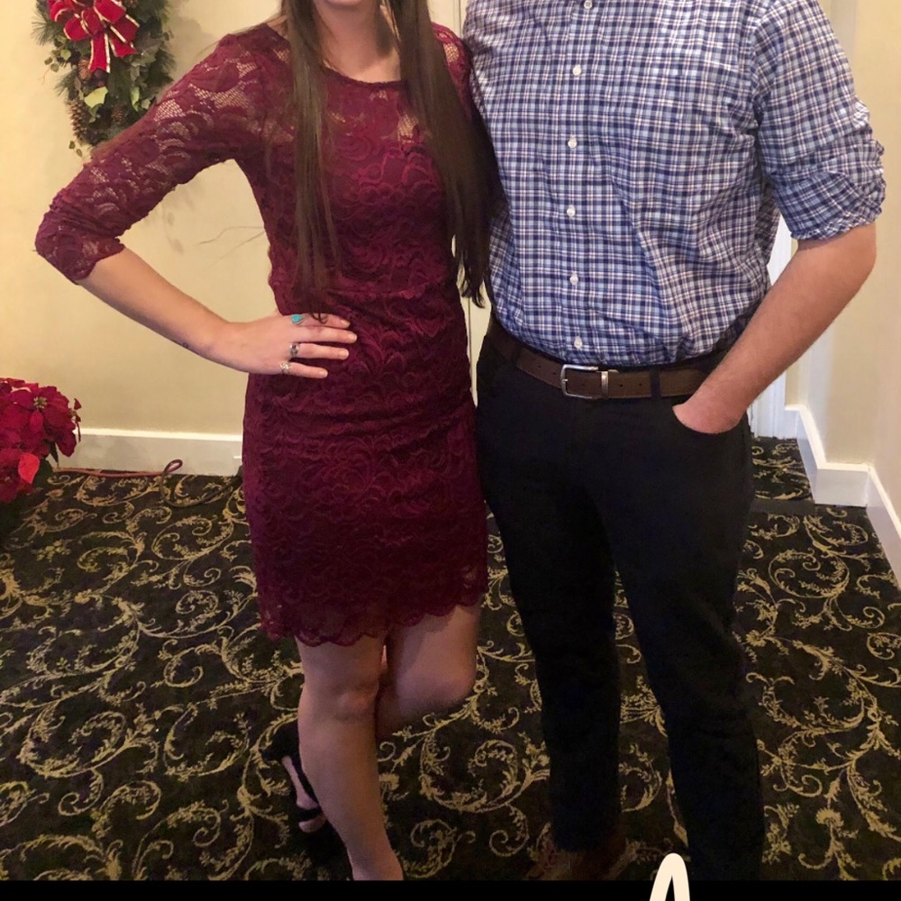 Marron lace midi dress